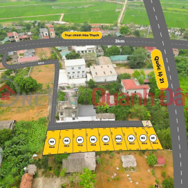 Own land in Phu Cat for just 2 billion VND - Car access right to your door - Close to the city center - Convenient amenities nearby - Affordable price _0
