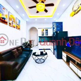 HOUSE FOR SALE IN TON DUC THANG LANE 25m 5T Price 3.65 billion Dong Da Hanoi. _0