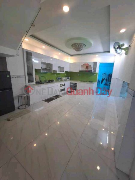 Nhà 5 Tầng - DT : 4x17,5 - Bình Tân Giáp Tân Phú Sales Listings