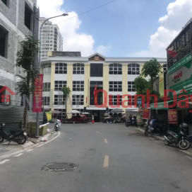 RARE AREAS OF HOUSES FOR SALE. LANE 102 TRUONG CHINH _ OTO AVOID ENTERING THE HOUSE. Area 40m _ 4 floors _ Price more than 9 billion. _0