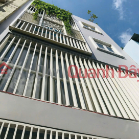 RARE PROPERTY IN DISTRICT 3 – LARGE FRONTAGE, WIDER AT THE BACK – GENERATING 30 MILLION VND\/MONTH IN INCOME – OWNER SELLING DIRECTLY _0