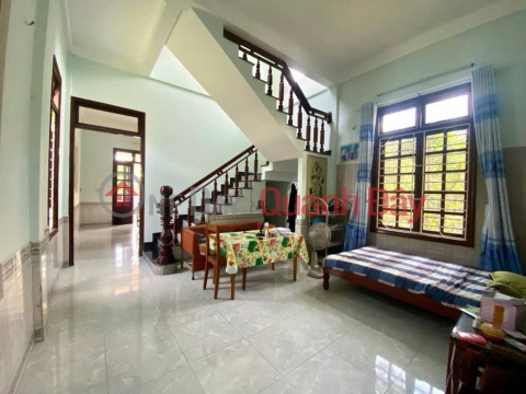 Cần tiền bán gấp nhà 3 tầng - 146m2 - Gần khách sạn Huế Riverside 4 sao - Giá 3 tỷ x _0
