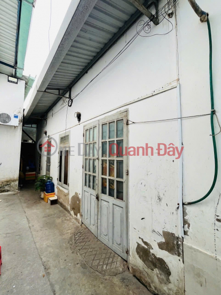 | Please Select, Residential, Sales Listings đ 3 Billion