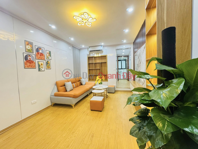 Tập thể tầng 3 Thái Thịnh 60m 2PN riêng, Nội thất mới toanh, nhỉnh 3 tỷ Niêm yết bán