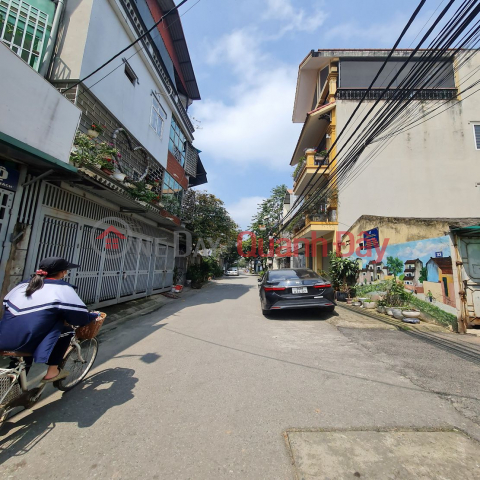 Bán đất xã Gia Lâm, Hà Nội. 202m2, mt 8m, đường ô tô lớn thông 13 tỷ hơn. Lh 0989894845 _0