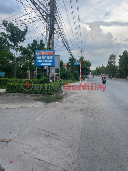 ĐẤT ĐẸP - GIÁ TỐT - Chính Chủ Bán Lô Đất Tiềm Năng Tại phường Tân Uyên, TPHCM Niêm yết bán