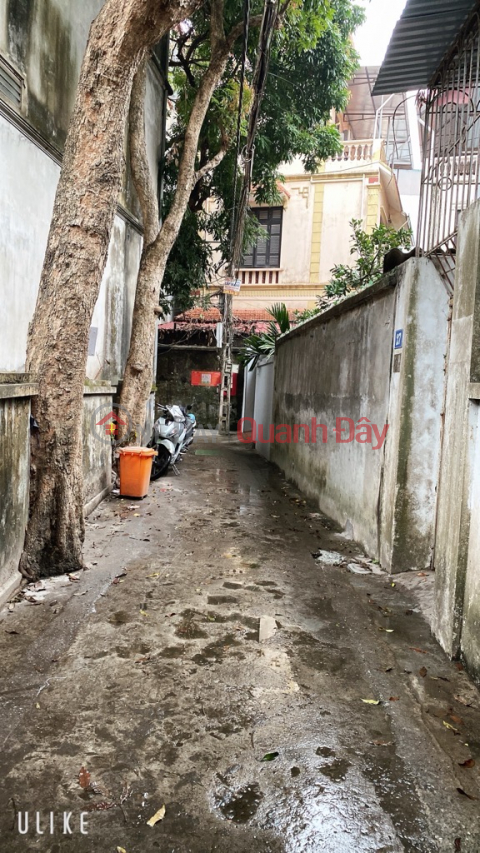 Land for sale in Gia Thuong, Ngoc Thuy, 50m², accessible by car, excellent investment for preserving capital, only 8.2 billion VND (negotiable). _0