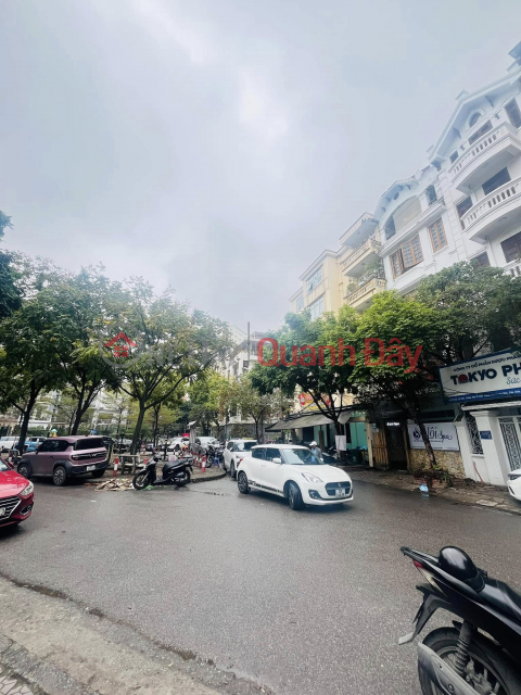 Villa for sale in Trung Yen urban area, 125mx5 floors, cars can avoid sidewalks, near street, park view, 35 billion, Cau Giay _0