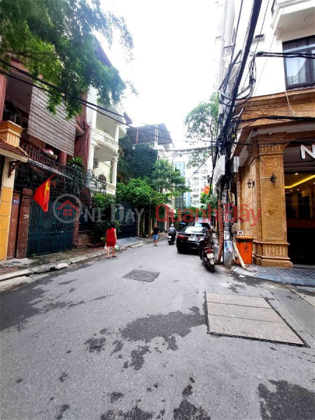 House for sale in Trung Kinh street, Cau Giay district. 101m Frontage 6m Approximately 20 Billion. Commitment to Real Photos Accurate Description. Sales Listings