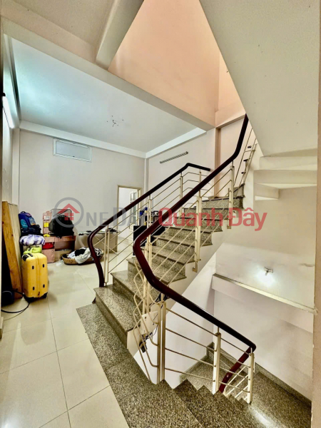 đ 6.9 Billion | ► 6m wide alleyway connecting to Trung Nu Vuong street, 115m2, 3-story reinforced concrete house, spacious front and back yard, 6.x billion VND.