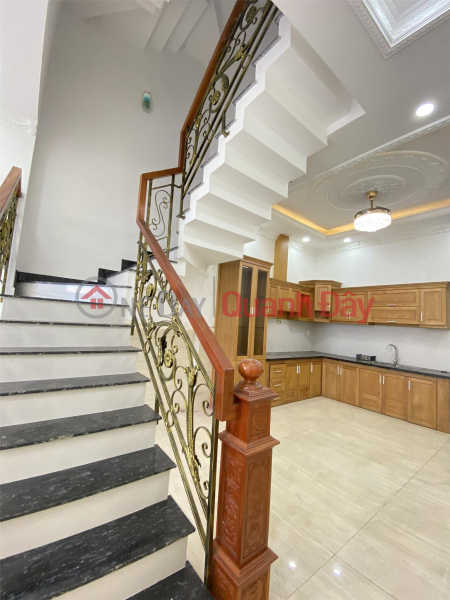 đ 5.35 Billion, The owner was overwhelmed by the bank and urgently sold the house at a loss with a beautiful location in Binh Tan district, Ho Chi Minh City