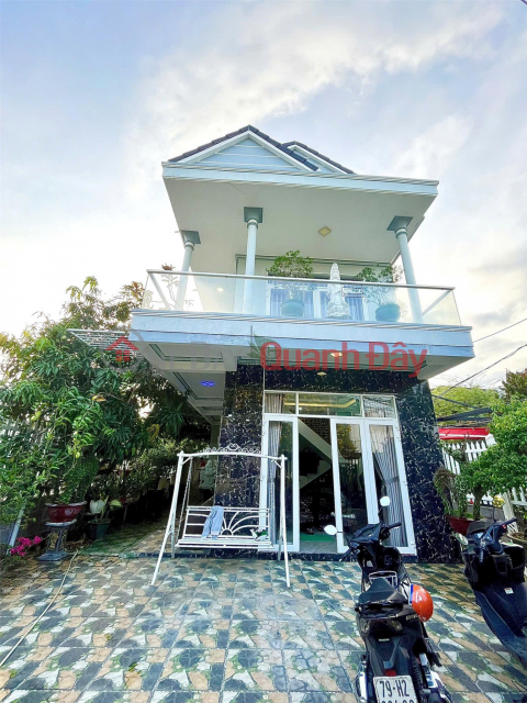 FOR RENT OR SALE 3-BEDROOM, FULL FURNISHED VILLA FOR BOTH RESIDENCE AND BUSINESS, PRICE 12 MILLION\/MONTH IN Vinh Hiep _0