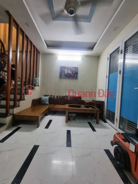 Extremely Rare House for Sale on Quan Nhan Street, Thanh Xuan, Area 40m2, 5 Solid Floors, Price Only 6 Billion. Sales Listings