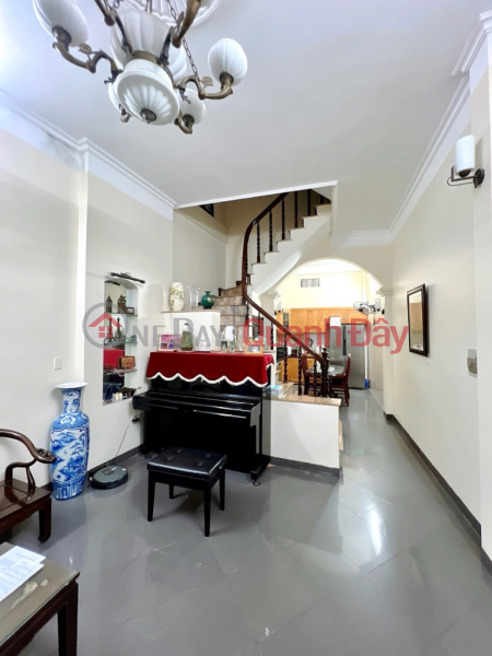 Nguyen Phuc Lai, near the lake, investment center, close to the street, beautiful view from every angle | Vietnam Sales đ 14.1 Billion