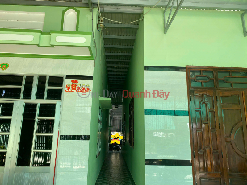 đ 2,1 tỷ, BÁN 2 CĂN NHÀ CẤP 4 LIỀN KỀ VỊ TRÍ ĐẮC ĐỊA Khu Phố 10 Bình Quý, Phước Dân, Ninh Phước - Ninh thuận