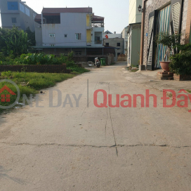 Open for sale 87m2 of business land in Xuan Bach, Quang Tien, Soc Son Giap next to the motel Price 2x million\/m2 x elementary school Contact me _0