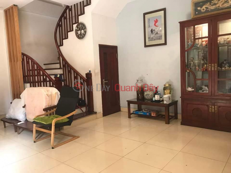 Property Search Vietnam | OneDay | Nhà ở | Niêm yết bán | Hiếm có phố Bồ Đề, Long Biên Bán nhà 4 tầng, 40m, Gần Hồ, Ô TÔ. Chỉ 4 tỷ 4