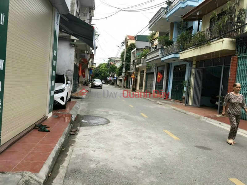 The owner needs to transfer the house 4 floors + 1 tum on Chuong Duong street, Tran Phu ward, Hai Duong city Sales Listings