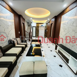 House for sale in Nam Hoan Kiem, Hanoi, 30m, newly built 5 years ago, fully furnished, bright and airy _0