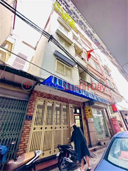 Property Search Vietnam | OneDay | Residential, Sales Listings House for sale Tran Quoc Hoan - Cau Giay, subdivision of cars to avoid, two lanes front and back. Price 9 billion VND