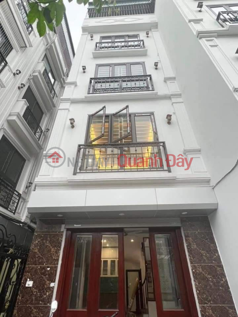 DUONG QUANG HAM HOUSE, CAU GIAY, 33M, 5 FLOORS, 3.7M FRONTAGE, CAR DOOR, PRICE ONLY 6 BILLION 5 _0