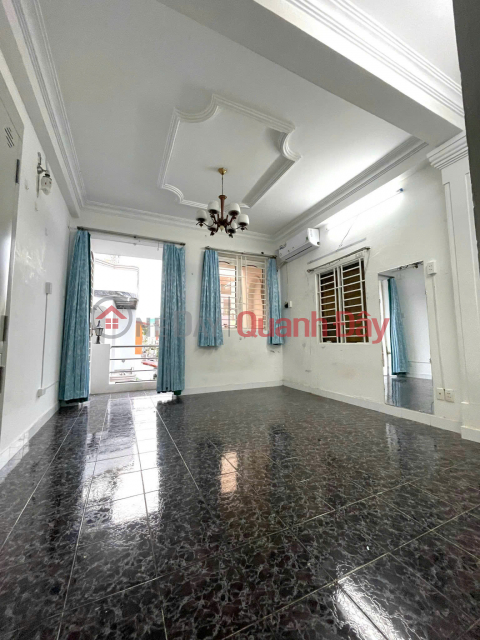 5-storey house in Huynh Van Banh alley, 4x18m, 7 bedrooms, 8 bathrooms _0