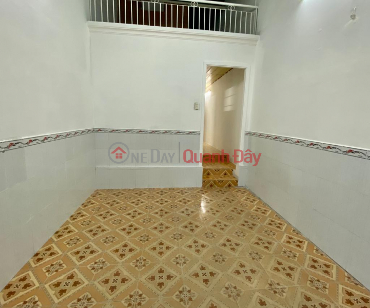 01 ground floor, 01 mezzanine, 02 bedrooms, 01 toilet., Vietnam Rental | đ 10 Million/ month