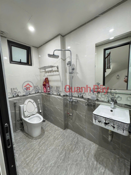 House on Huynh Thuc Khang street, 5 floors, car access, sidewalk, top business, Vietnam Sales | đ 11 Billion