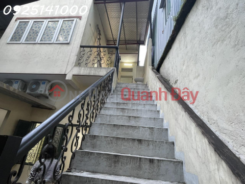 Cho thuê nhà riêng 2 tầng tại phố Khâm Thiên, Phường Văn Miếu - Quốc Tử Giám, Đống Đa, HN _0