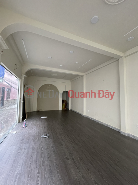 Corner house for rent, 57m2, Le Hong Phong street, District 10, 25 million/month Rental Listings