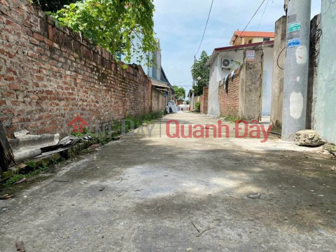 LAND FOR SALE IN NGOC DONG. 50M2 * FRONTAGE 3.8M * 2.6 BILLION. CONVENIENT TRAFFIC CONNECTION. _0