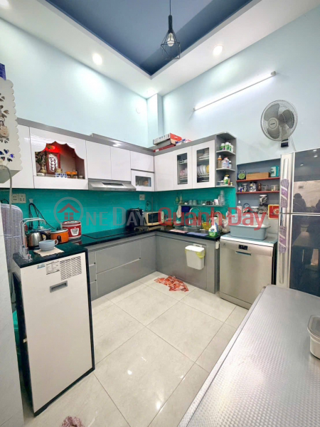 Bán nhà 4 Tầng, Đường Số 27 – Đối diện Trường ĐH Công Thương Lê Trọng Tấn, Tân Phú – Chỉ 5.78 tỷ, Việt Nam Bán đ 5,78 tỷ