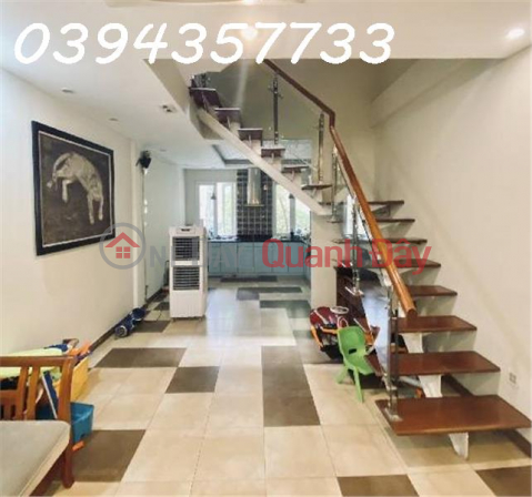 TOWNHOUSE FOR SALE ON TRAN QUOC HOAN - CAR LOT, 40M2 x 6 FLOORS, ALLEY, OVER 14 BILLION _0