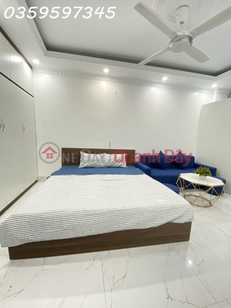 Bán nhà Aparment Trần Thái Tông ngõ thông hàng xóm 4 trường ĐH 59m2 giá 11 tỷ 8, Việt Nam, Bán đ 11,89 tỷ