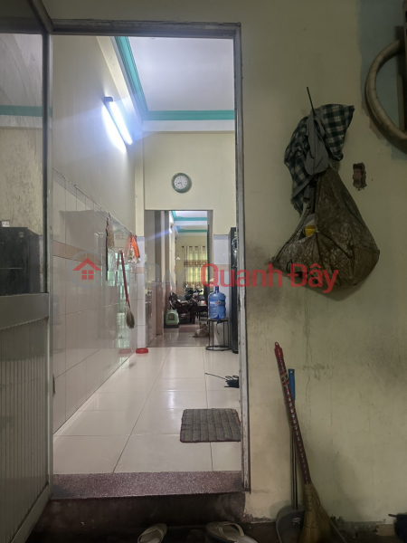 OWNER needs to sell quickly the house facing the alley, located in Ward 14, Tan Binh District, HCMC | Vietnam Sales | đ 34 Billion