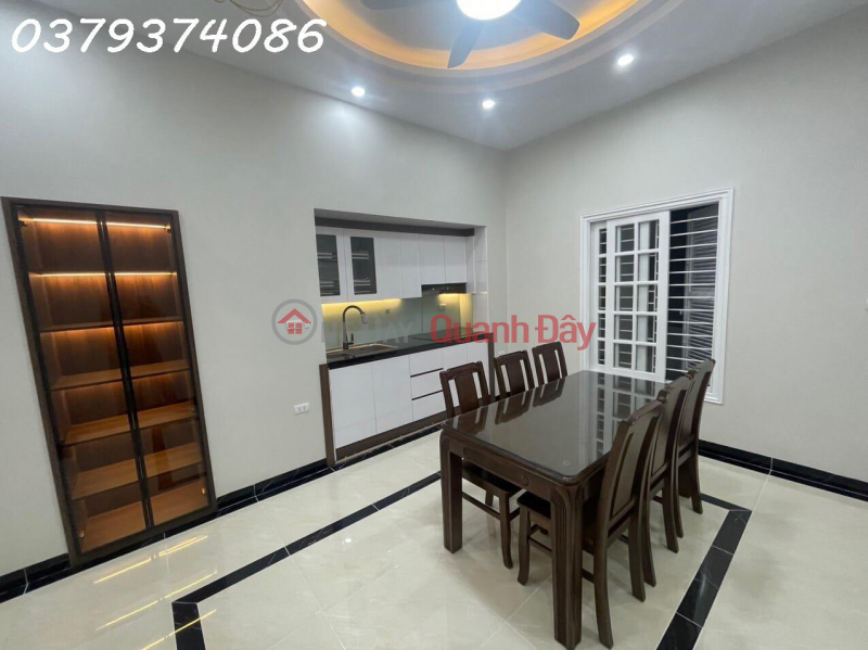 NGUYEN VAN CU HOUSE FOR SALE 55m2 5 FLOOR CARS TO AVOID EACH OTHER, SIDEWALK, PERMANENT OPEN VIEW Sales Listings