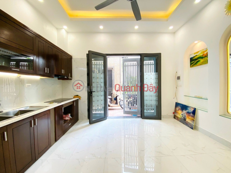 NEW NGOC LAM HOUSE FOR SALE, 45M, 4 FLOORS, EXTREMELY BEAUTIFUL 5MI FRONT, CLEAR LANE, GREAT BUSINESS, LOTS OF UTILITIES | Vietnam Sales | đ 5.2 Billion