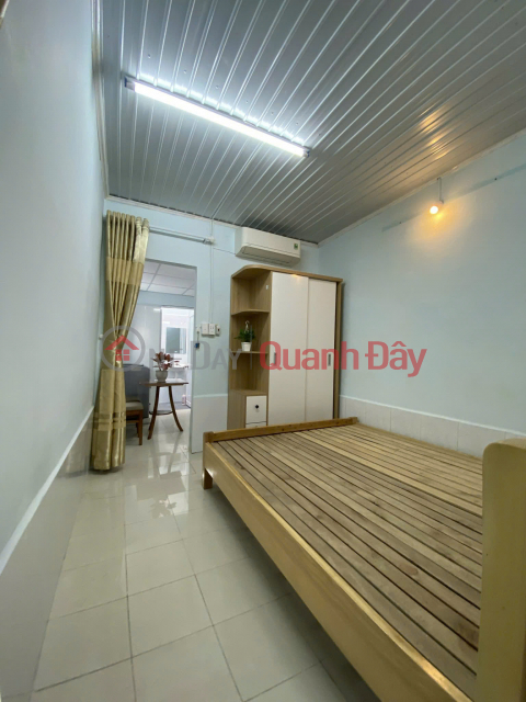 Cho thuê nguyên căn hẻm 92 XVNT Bình Thạnh- 33m2 chỉ 7tr5 _0
