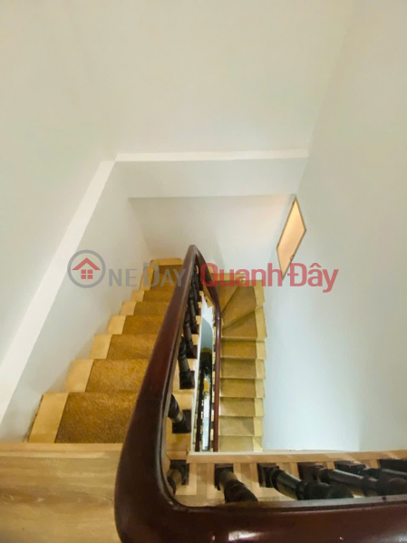 đ 6.8 Billion House for sale in LANG FORT - Vip area, bustling - Rare house for sale - Beautiful house - Comfortable living - Great security - area 33m2 4 floors x