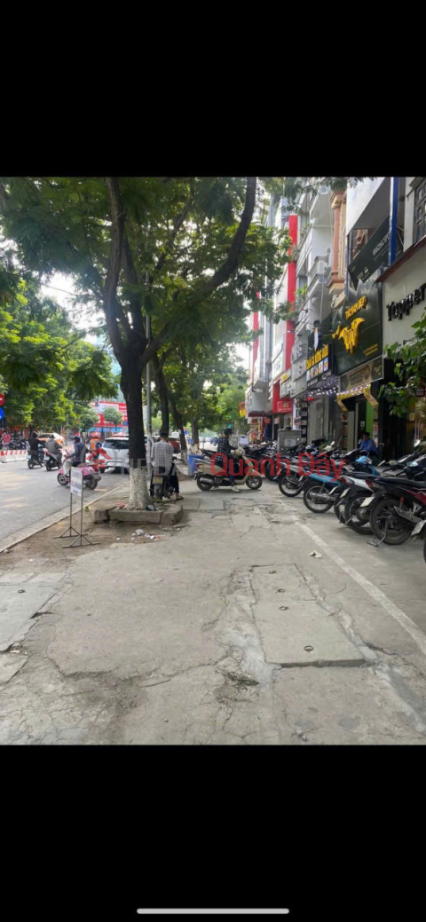 ONLY 1 APARTMENT! Tran Quoc Hoan Street, Cau Giay, sidewalk, car-free, business 45m x 5 floors, slightly over 37 billion negotiable _0