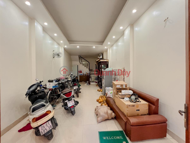 Property Search Vietnam | OneDay | Nhà ở, Niêm yết cho thuê Cho thuê liền kề Trung Kính, 70m2, 5 tầng, ô tô đỗ cửa, làm văn phòng, spa
