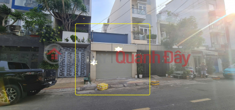 House for rent on Tran Thu Do Street, Tan Phu District, 90m² - 5m frontage - 15 million VND. _0