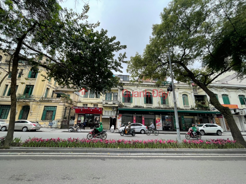 Property Search Vietnam | OneDay | Residential, Sales Listings Le Thai To Street - View of Hoan Kiem Lake - Top business