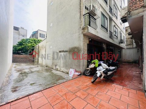 Chính chủ bán lô đất đẹp - Đất Mai Phúc - 60m2 - Nhỉnh 7tỷ - Ngõ nông sân rộng _0