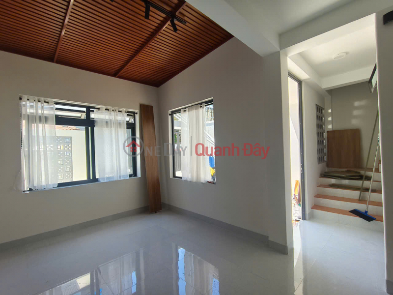 , Please Select, Residential | Sales Listings đ 2.2 Billion