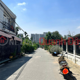 100m² 2-bedroom house in car alley next to Vinhomes Nguyen Xien - 3.25 billion _0