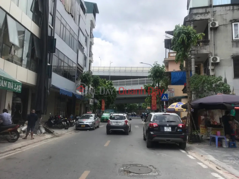 Property Search Vietnam | OneDay | Nhà ở | Niêm yết bán KHU VỰC HIẾM NHÀ BÁN . NGÕ 102 TRƯƠNG CHINH _ OTO TRÁNH VÀO NHÀ.
DT 40m _ 4 Tầng _ Giá hơn 9 tỷ . #ĐỐNG_ĐA.