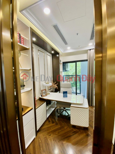 đ 4 Billion Urgent sale of 2-bedroom apartment in Le Hong Phong with the cheapest price in the project. Just over 4 billion VND