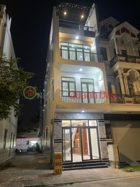 Business front house in the center of Binh Chuan ward, Thuan An. 25Km from Ho Chi Minh City Sales Listings