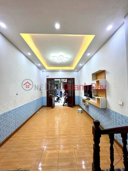 SUPER PRODUCT, TAM TRINH TOWNHOUSE 35m x 4 FLOORS, DIVIDED, CAR ACCESS, SIDEWALK FOR BUSINESS, PRICE ONLY 8.1 BILLION, Vietnam, Sales đ 8.1 Billion